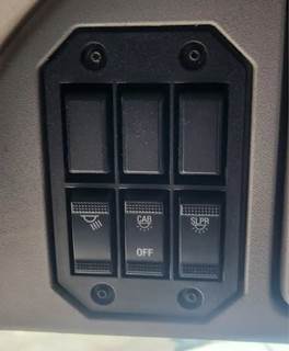 Mack Anthem Interior Part