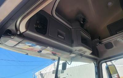 Mack Anthem Interior Part