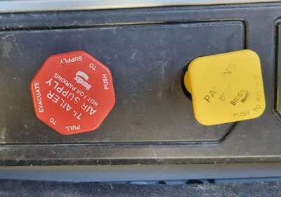 Mack Anthem Interior Part