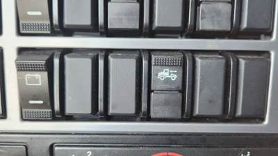 Mack Anthem Interior Part