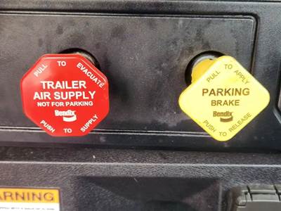 Mack Anthem Interior Part