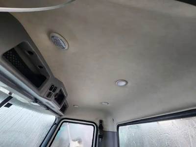 Mack Anthem Interior Part