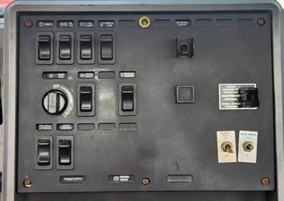 Mack CH613 Interior Part