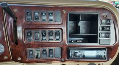 Mack CHN613 Interior Part
