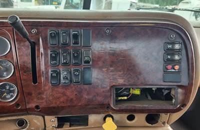 Used 2005 Mack Granite CV713 Miscellaneous Dash Switches