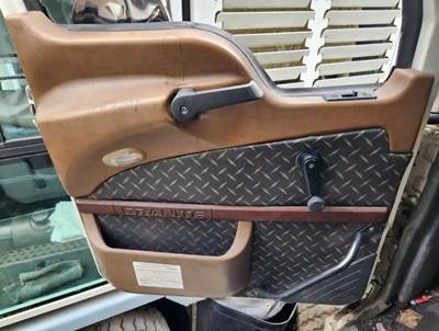 Mack Granite GU533 Interior Part for a 2018 Mack GU533