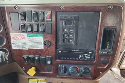 Mack Granite GU533 Interior Part for a 2018 Mack GU533