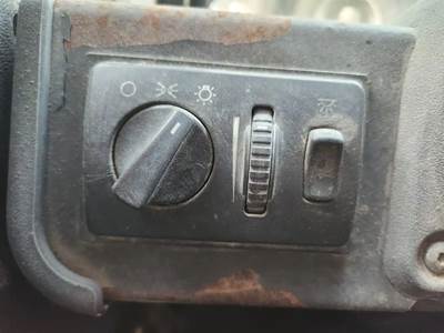 Used 2016 Mack MRU633 Miscellaneous Dash Switches