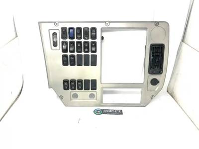 Mack Pinnacle CHU613 Interior Part for a 2014 Mack CHU613