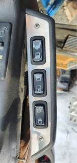 Mack Pinnacle CHU613 Interior Part for a 2013 Mack CHU613