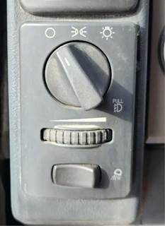 Mack Pinnacle CHU613 Interior Part for a 2013 Mack CHU613