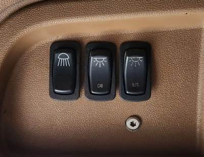 Mack Pinnacle CHU613 Interior Part for a 2013 Mack CHU613