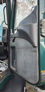 Mack Pinnacle CXU612 Interior Part for a 2015 Mack CXU612