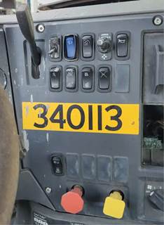 Mack Pinnacle CXU612 Interior Part for a 2015 Mack CXU612