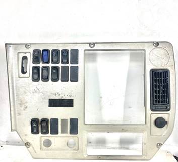 Mack Pinnacle CXU613 Interior Part for a 2012 Mack CXU613