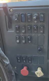 Mack Pinnacle CXU613 Interior Part for a 2014 Mack CXU613