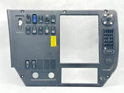 Mack Pinnacle CXU613 Interior Part for a 2015 Mack CXU613
