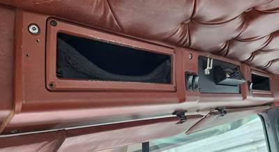 Mack Titan TD713 Interior Part for a 2010 Mack TD713