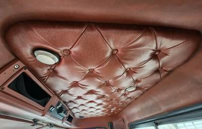 Mack Titan TD713 Interior Part for a 2010 Mack TD713