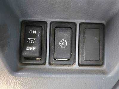 Used 2007 Mitsubishi FE-84D Miscellaneous Dash Switches