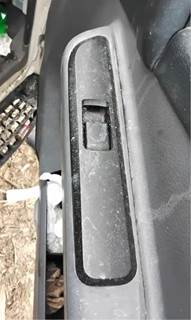 Mitsubishi FEC52S Interior Part