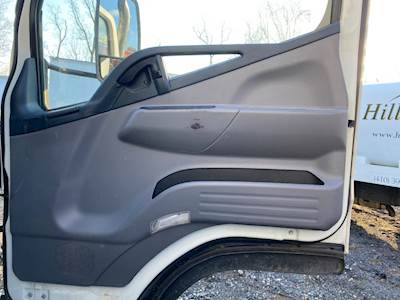 Mitsubishi FEC92S Interior Part