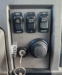 Used 2014 Peterbilt 337 Miscellaneous Dash Switches Control Panel