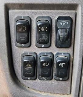 Used 2022 Peterbilt 348 Miscellaneous Dash Switches