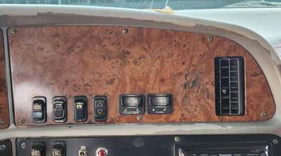 Used 2007 Peterbilt 387 Miscellaneous Dash Switches