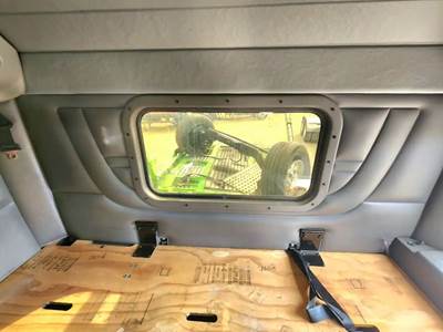 Used 2020 Peterbilt 389 Grey Vinyl Head Liner Bunk
