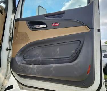 Peterbilt 567 Interior Part