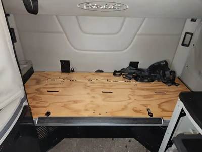 Peterbilt 579 Interior Part