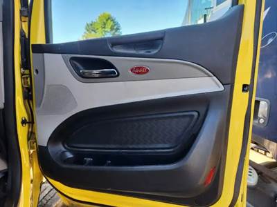Peterbilt 579 Interior Part