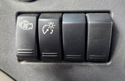 Used 2022 Peterbilt 579 Miscellaneous Dash Switches, Engine Fan and Dimmer Lights