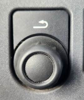 Used 2022 Peterbilt 579 Miscellaneous Dash Switches Control Panel