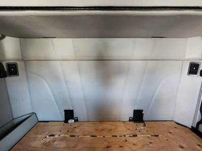 Used 2022 Peterbilt 579 Head Liner Bunk, White Vinyl