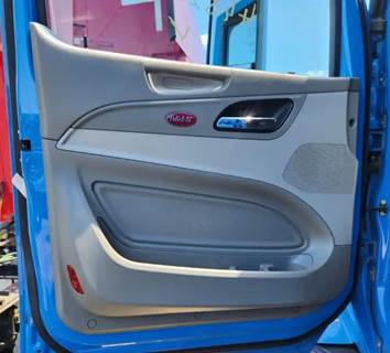 Used 2020 Peterbilt 579 Left Interior Door Panel, Grey Power