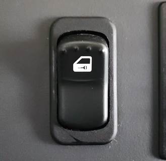 Used 2020 Peterbilt 579 Dash Switches - Lock Doors
