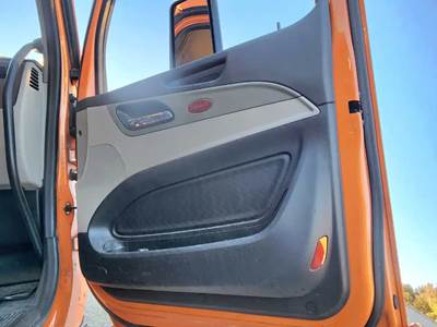 Used 2023 Peterbilt 579 Right Interior Door Panel, Grey, Power