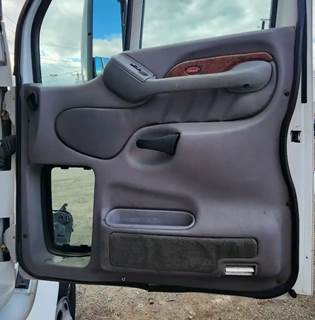 Peterbilt 587 Interior Part