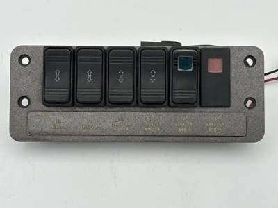 Pierce Model Tilt Cab Interior Part