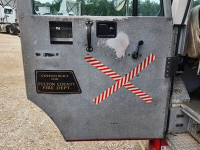 Used 2002 Spartan Gladiator Left Interior Door Panel, Chrome Aluminum, Manual