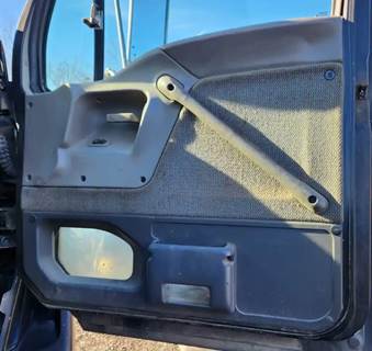 Sterling A9513 Interior Part