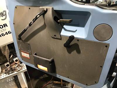 Sterling L7500 Interior Part