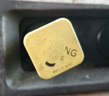 Sterling L7500 Interior Part