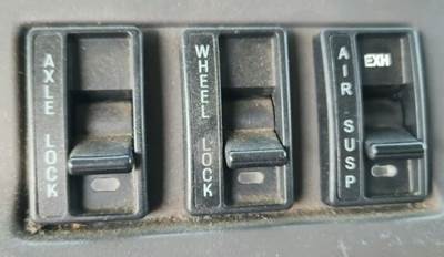 Sterling L7500 Interior Part