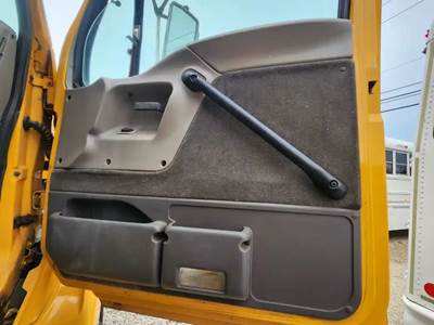 Sterling L7500 Interior Part