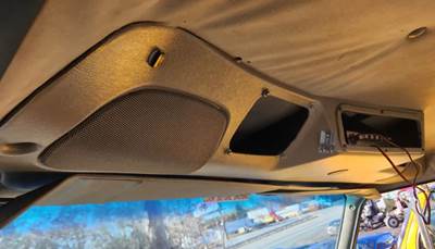 Sterling L7500 Interior Part