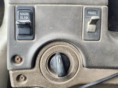 Sterling L7500 Interior Part