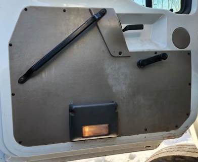 Sterling L7500 Interior Part